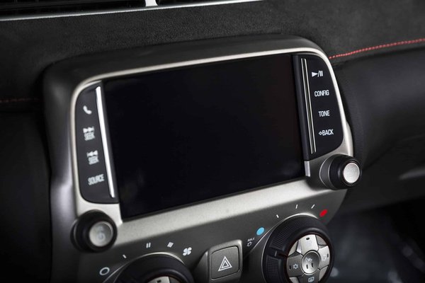 Can You Upgrade the Infotainment System in a Honda CR-V for Better Connectivity?